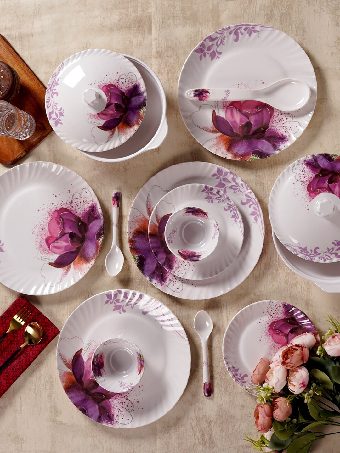 

CDI White & Pink 36 Pieces Floral Printed Melamine Glossy Dinner Set