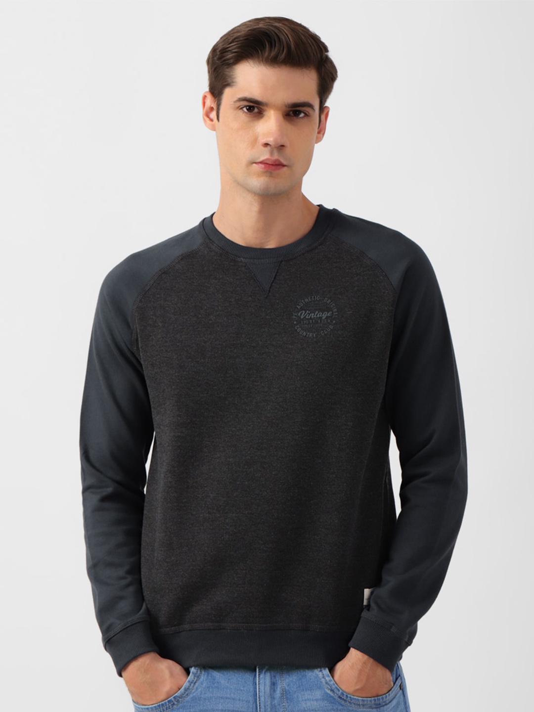

Peter England Casuals Round Neck Raglan Sleeves Sweatshirt, Grey