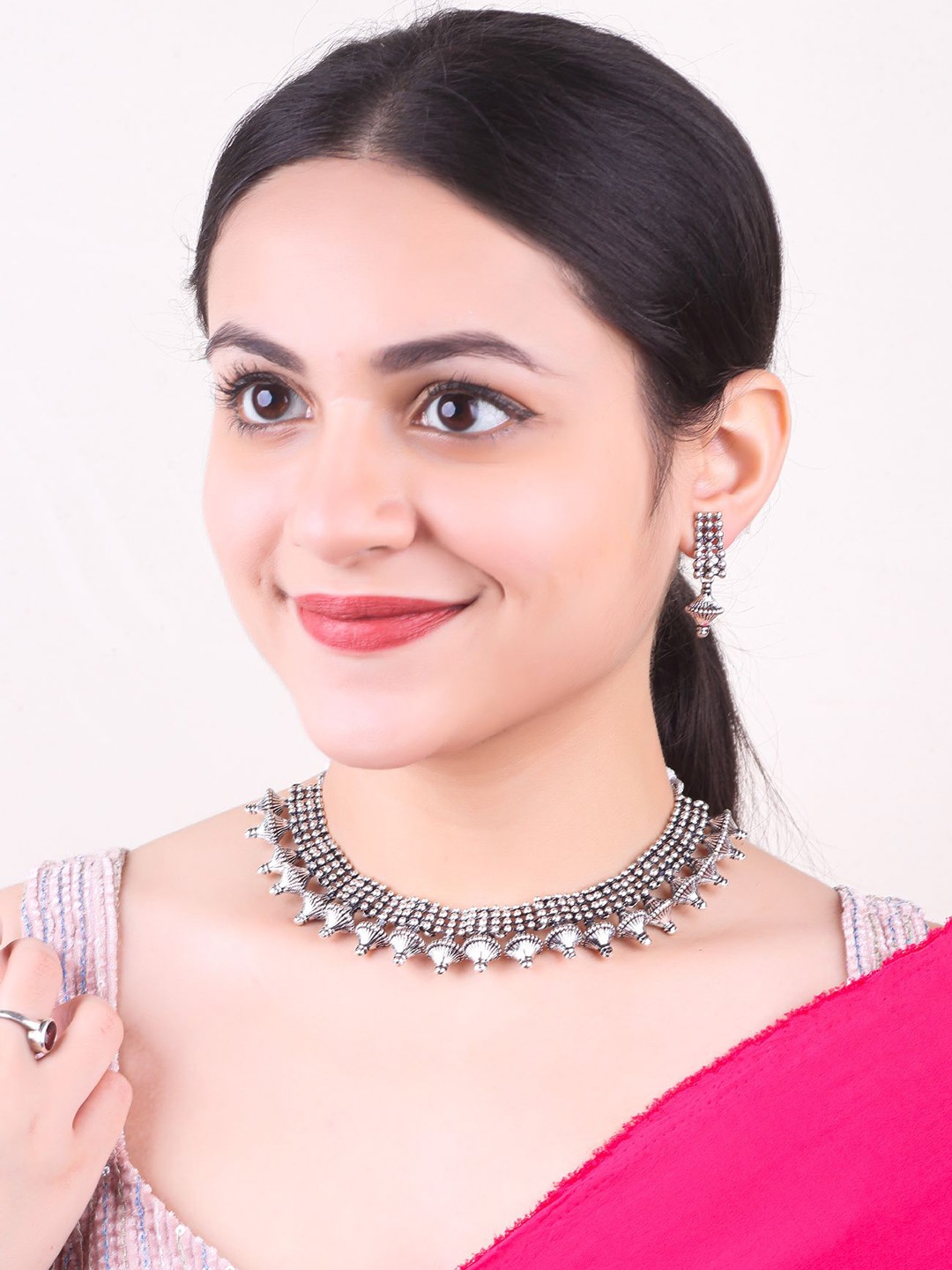 

GRIIHAM Silver-Plated Oxidised Beaded Jewellery Set
