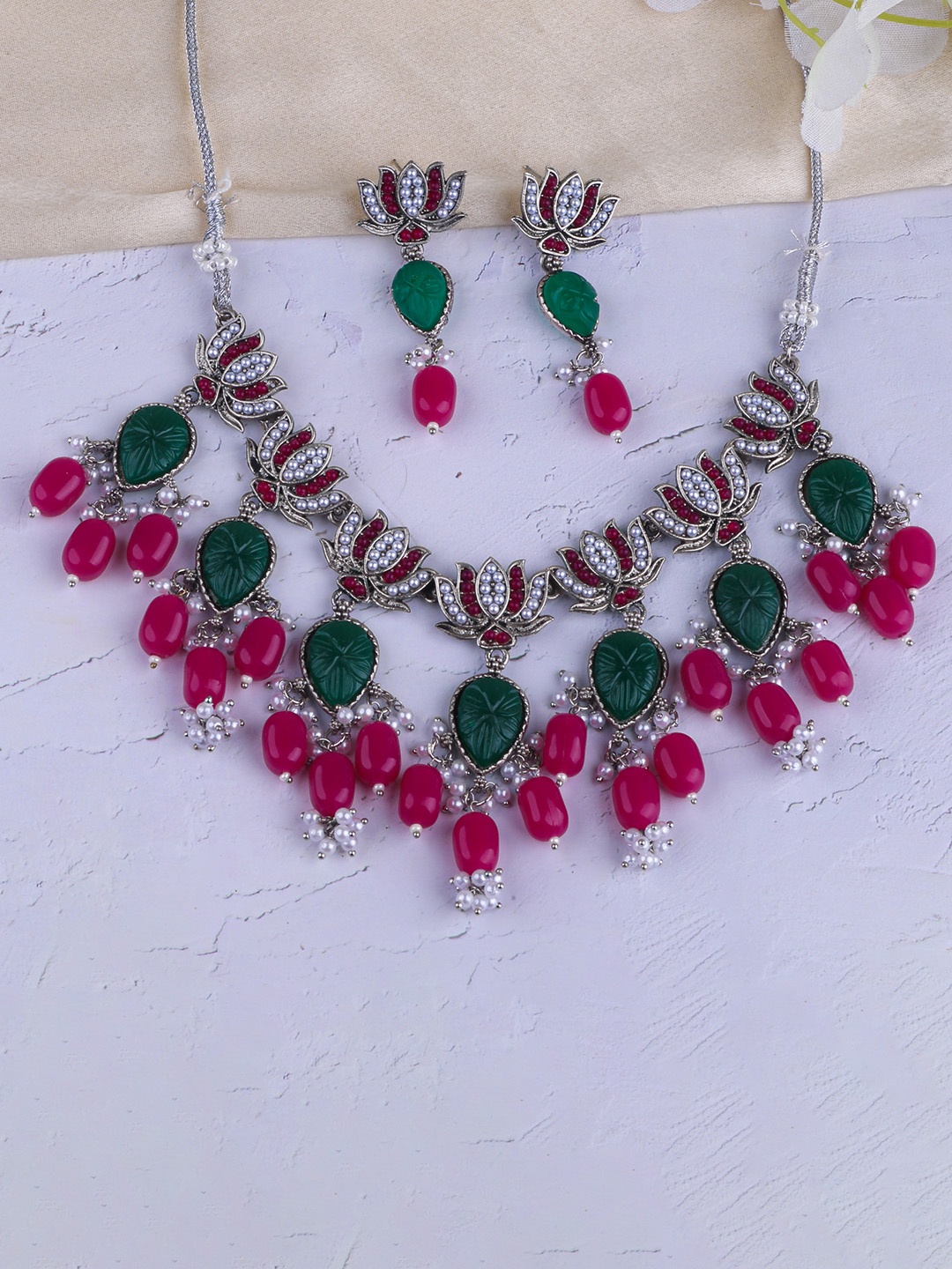 

GRIIHAM Silver-Plated Oxidised Beads Beaded Necklace With Earrings
