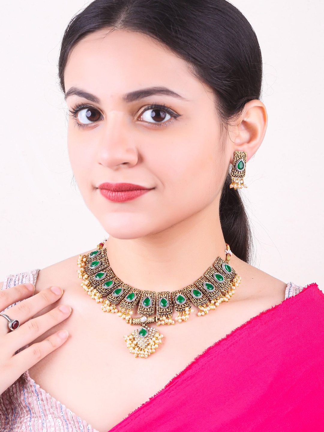 

GRIIHAM Gold-Plated Stone-Studded & Beaded Jewellery Set