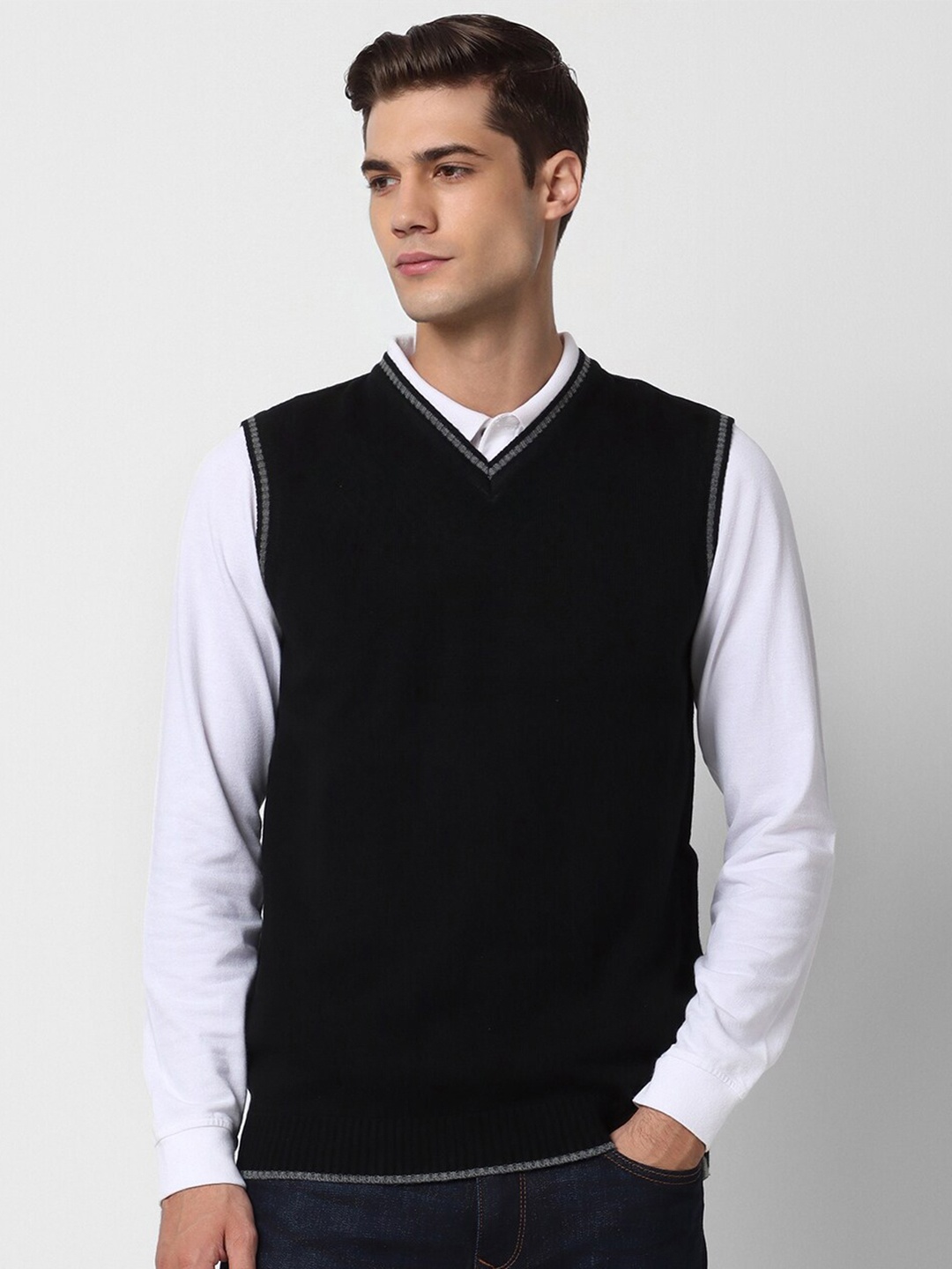 

Peter England Casuals V-Neck Acrylic Sweater Vest, Black