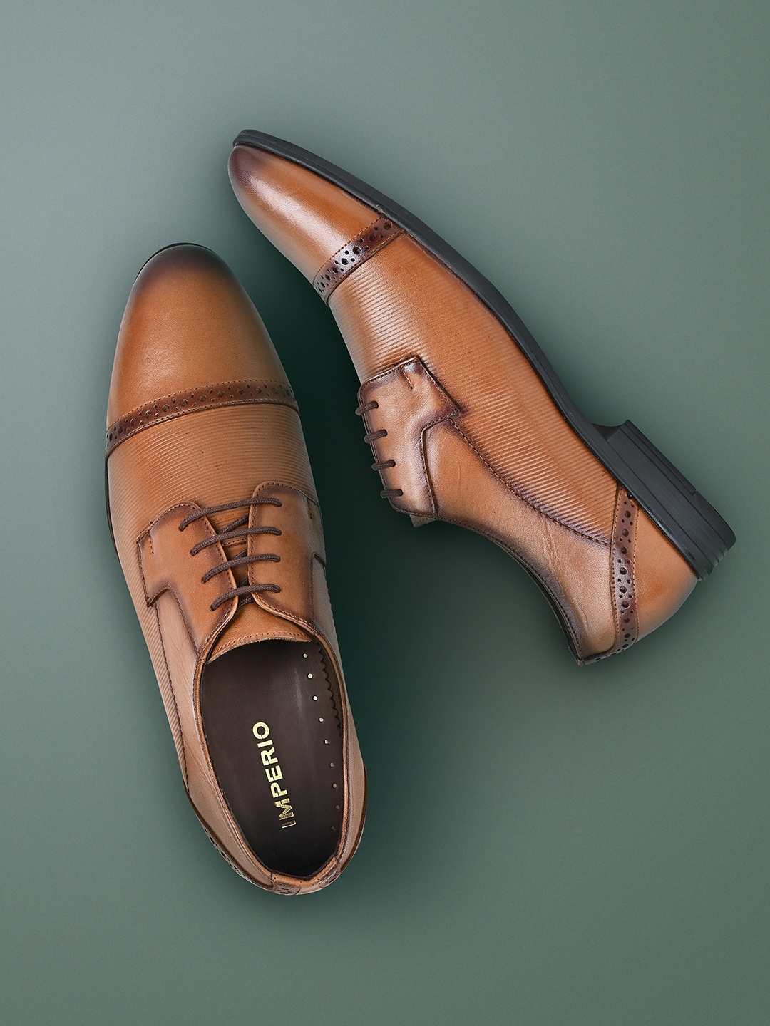 

Regal Men Textured Leather Formal Derbys, Tan