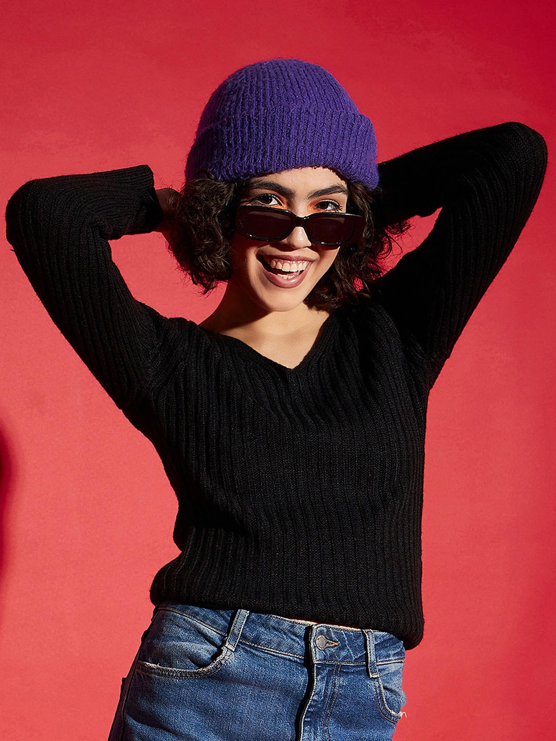 

SASSAFRAS Black Ribbed Acrylic Pullover