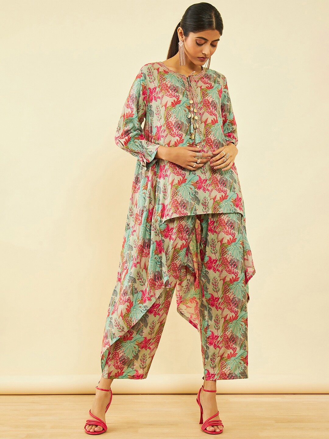 

Soch Floral Printed Sequinned A-Line Kurta With Trousers, Teal