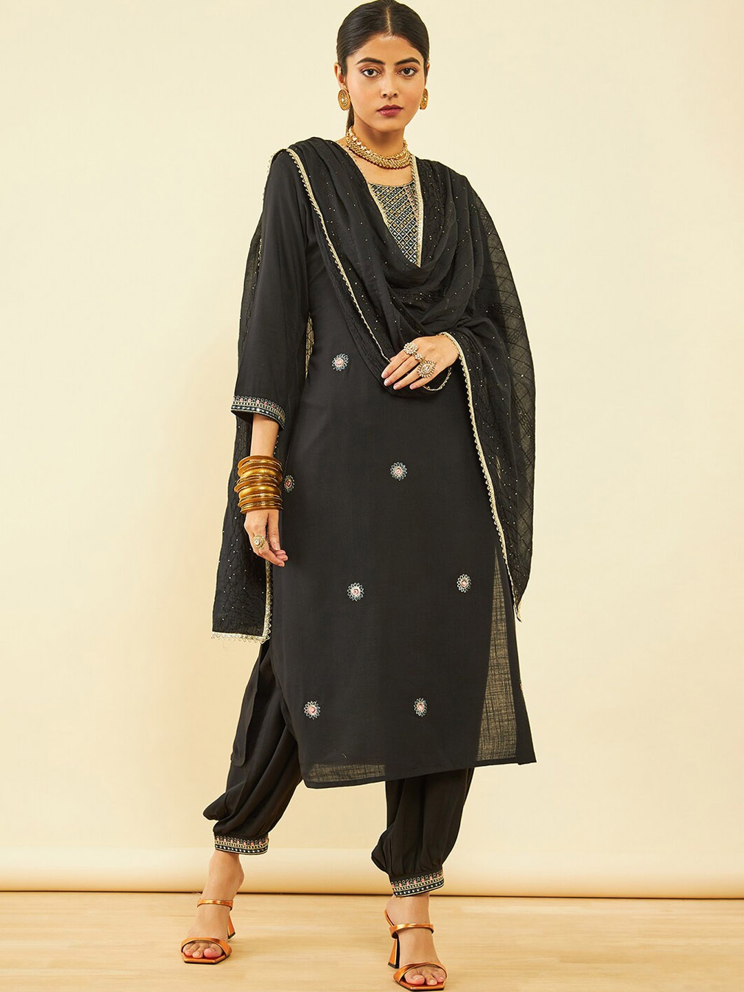 

Soch Black Floral Embroidered Regular Sequinned Straight Kurta & Salwar With Dupatta