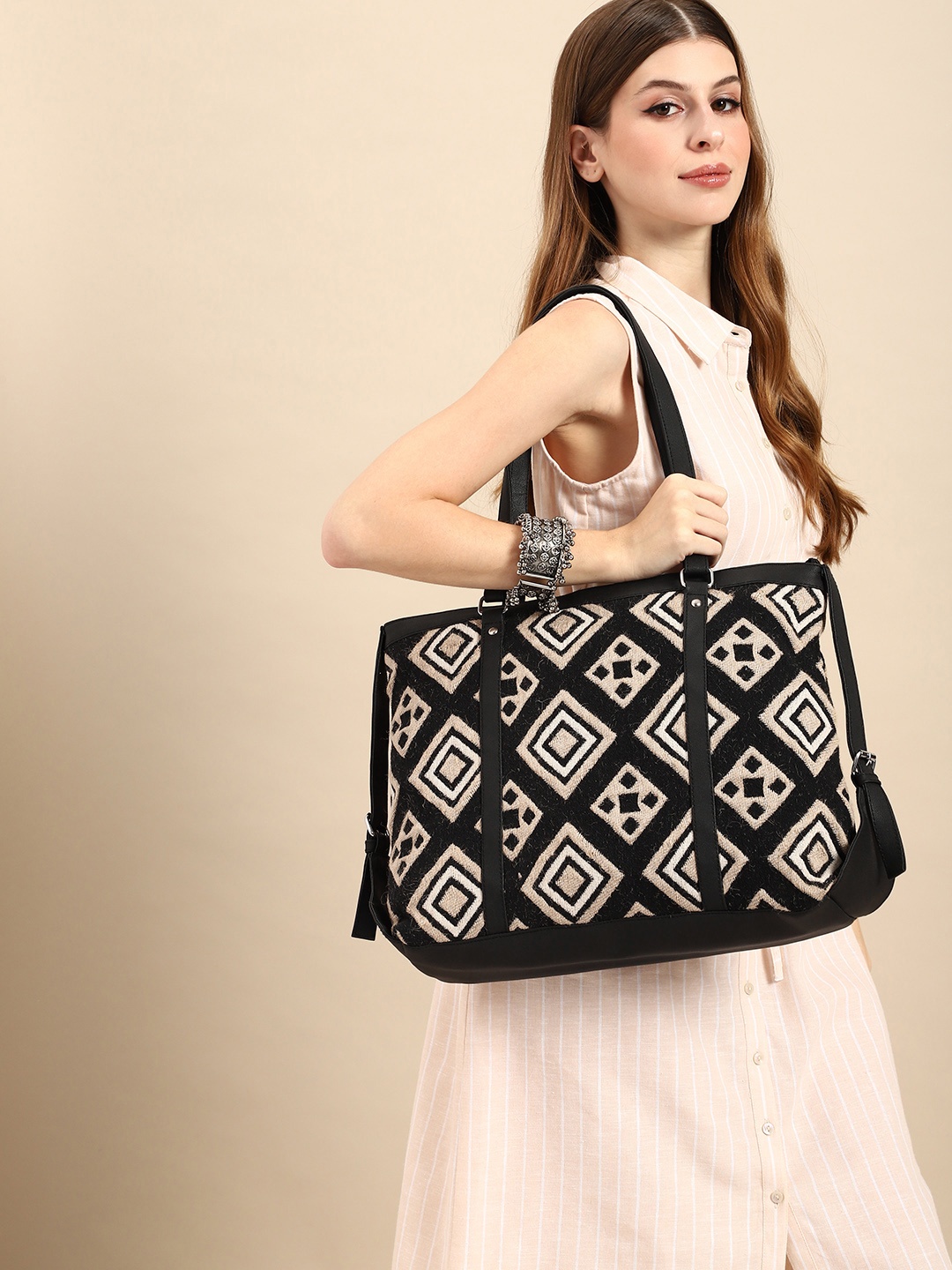 

Anouk Geometric Printed Oversized Shopper Tote Bag, Black