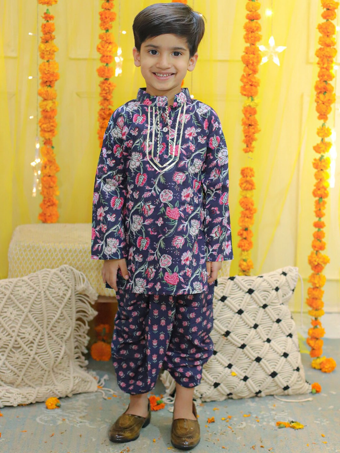 

BownBee Boys Floral Printed Gotta Patti Pure Cotton Kurta with Dhoti Pants, Blue