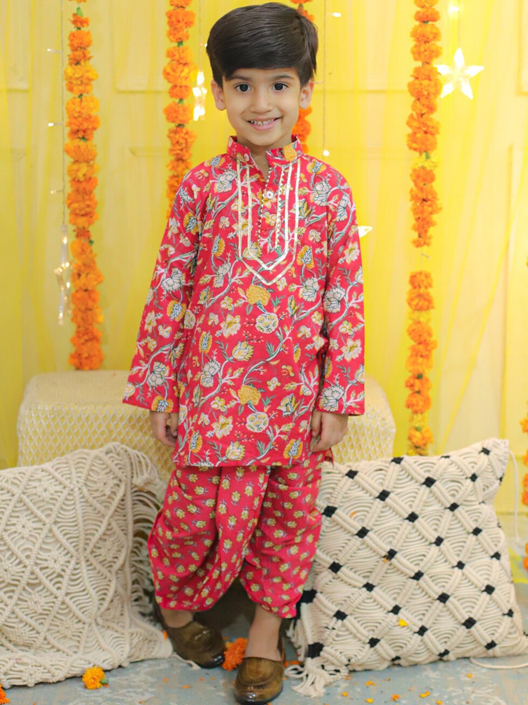

BownBee Boys Floral Printed Gotta Patti Pure Cotton Kurta with Dhoti Pants, Red