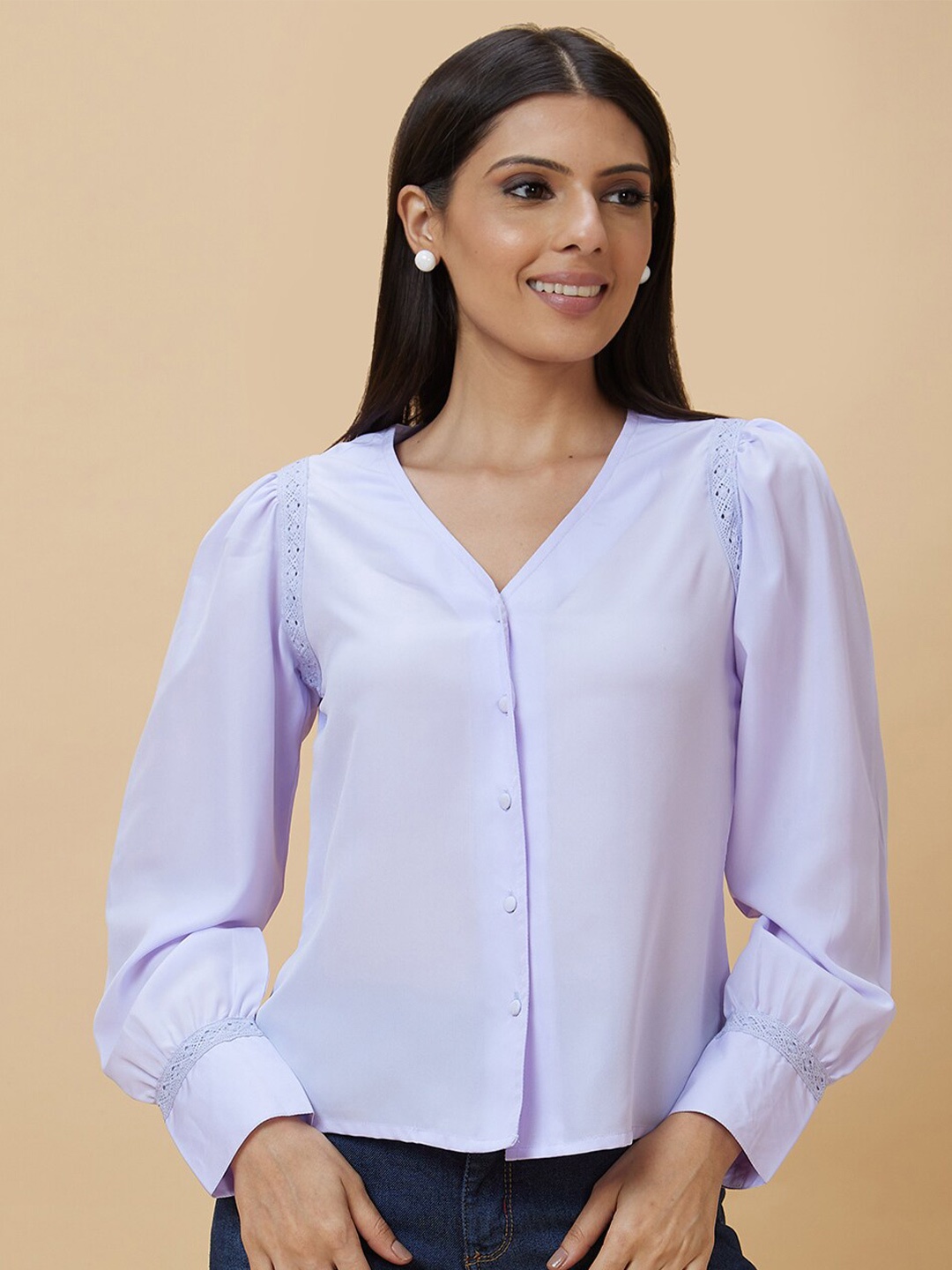 

Globus Blue V-Neck Puff Sleeve Top