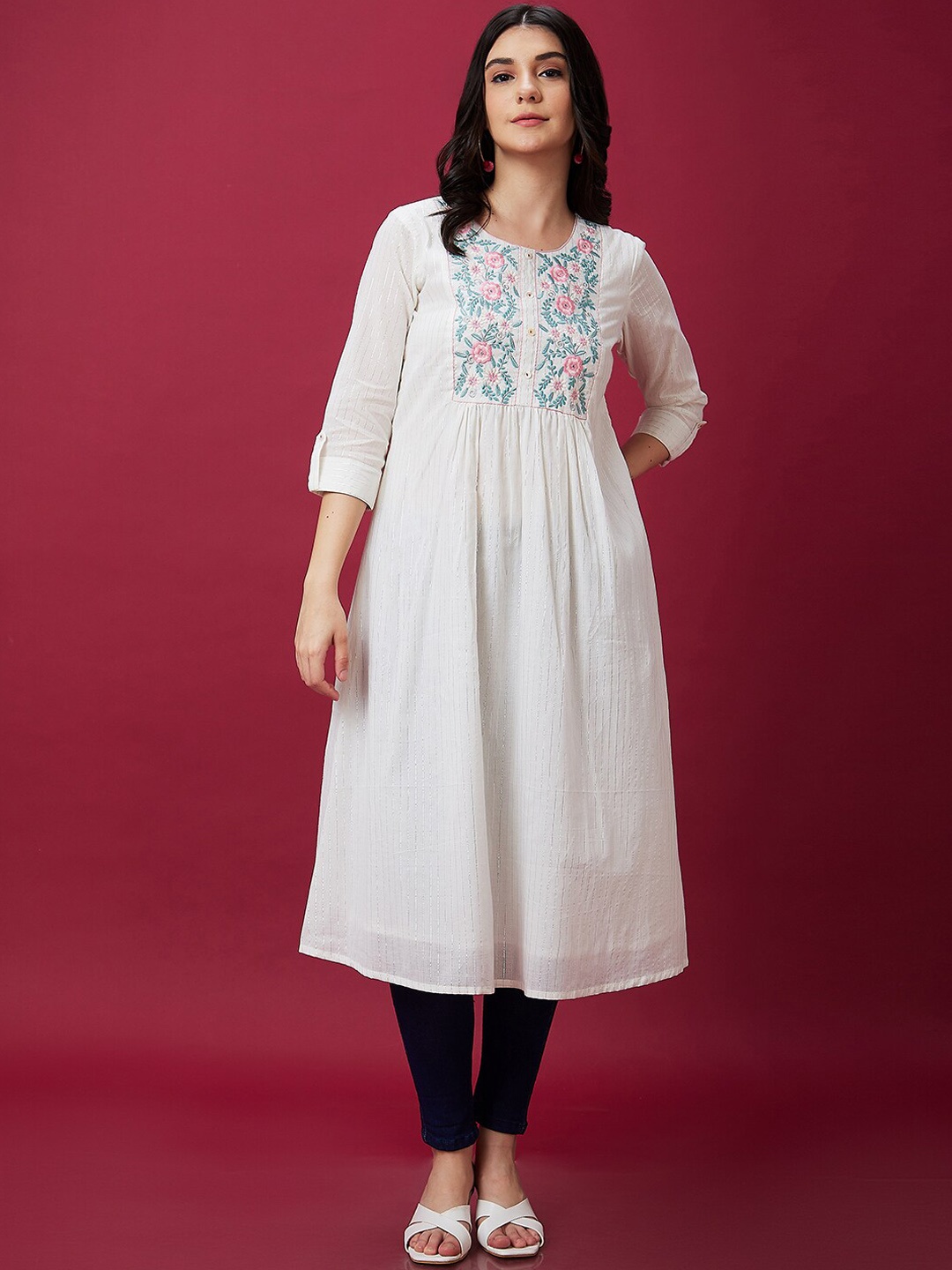 

Globus Floral Embroidered Thread Work Pure Cotton Flared A-Line Kurta, White