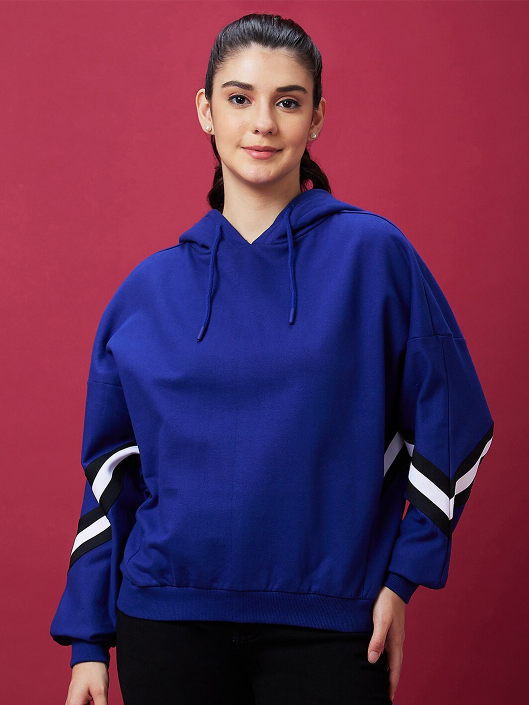 

Globus Blue Hooded Pure Cotton Oversized Sweatshirt