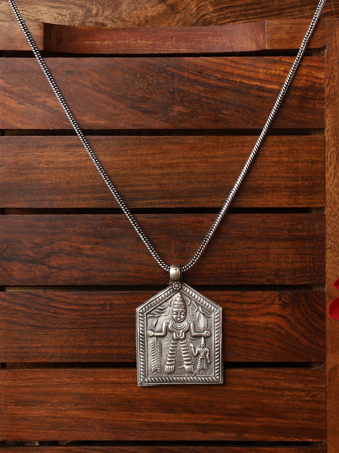 

VENI Silver-Plated Oxidised Necklace