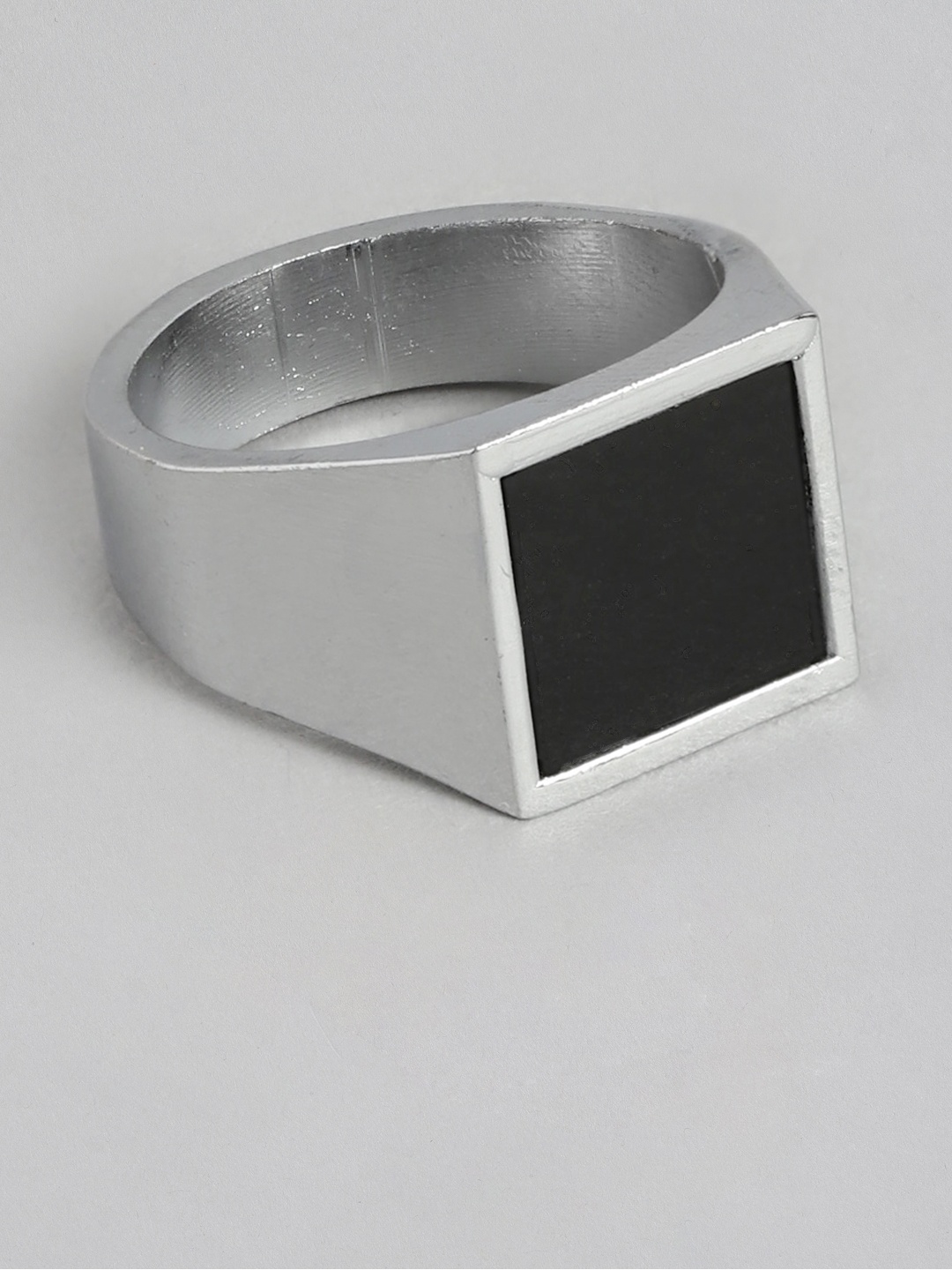 

PARIS HAMILTON Men Silver-Plated Square-Shaped Finger Ring