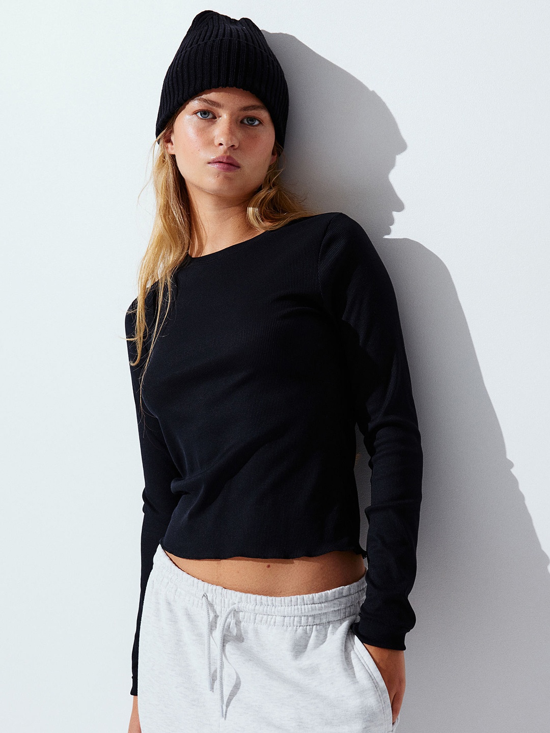 

H&M Sheer Ribbed Top, Black