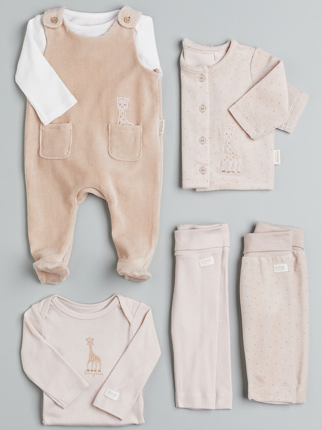 

H&M Boys 2-Piece Velour Set, Beige