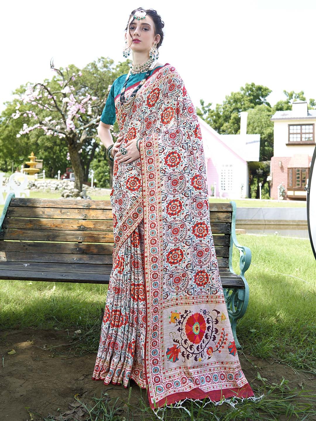 

Anouk Rustic Off White & Blue Ethnic Motifs Printed Saree