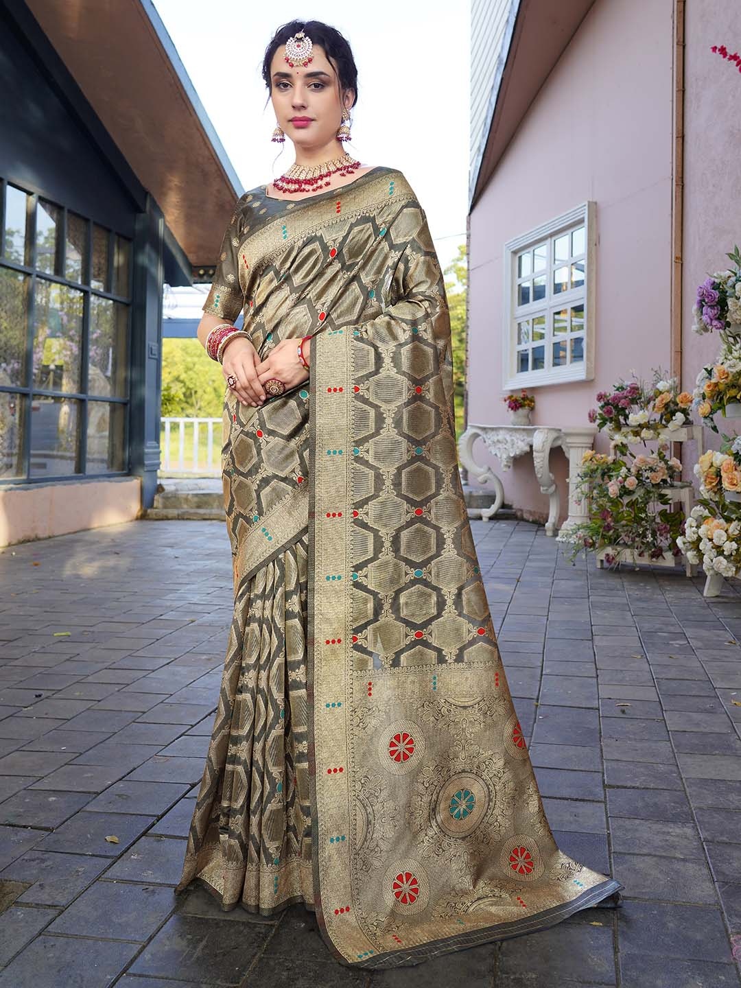 

Anouk Grey Woven Design Zari Pure Linen Saree