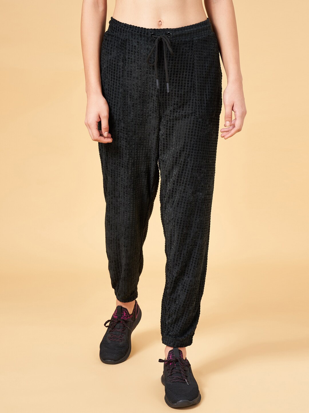 

Ajile by Pantaloons Women Self Design Relaxed-Fit Joggers, Black