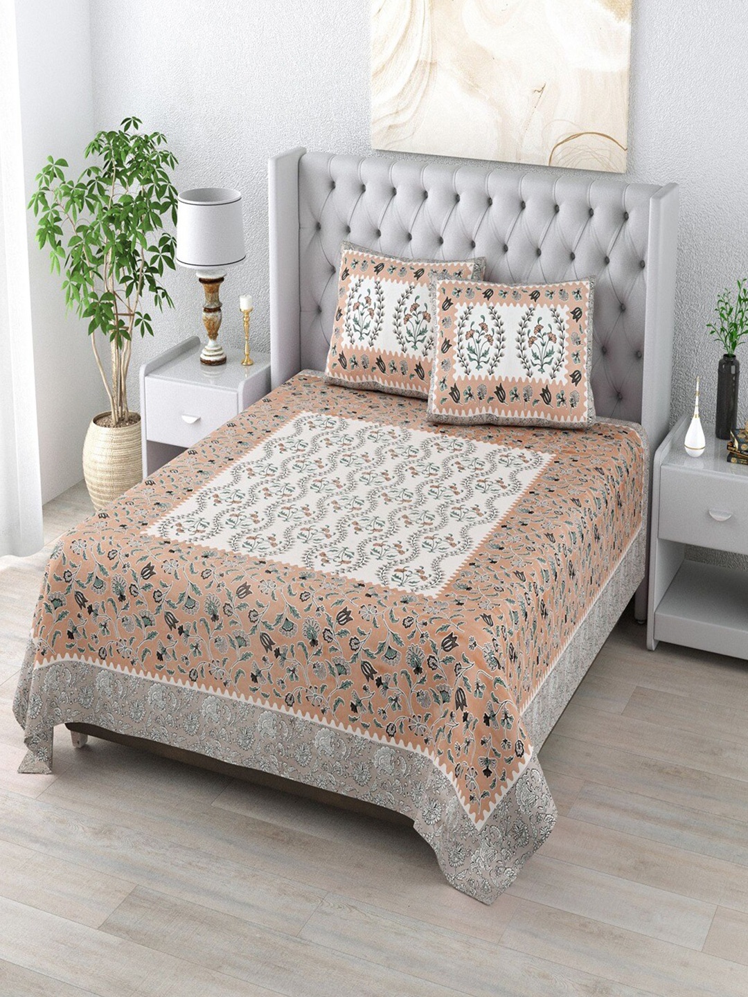 

Bombay Spreads Brown Floral Cotton 180 TC King Bedsheet With 2 Pillow Covers