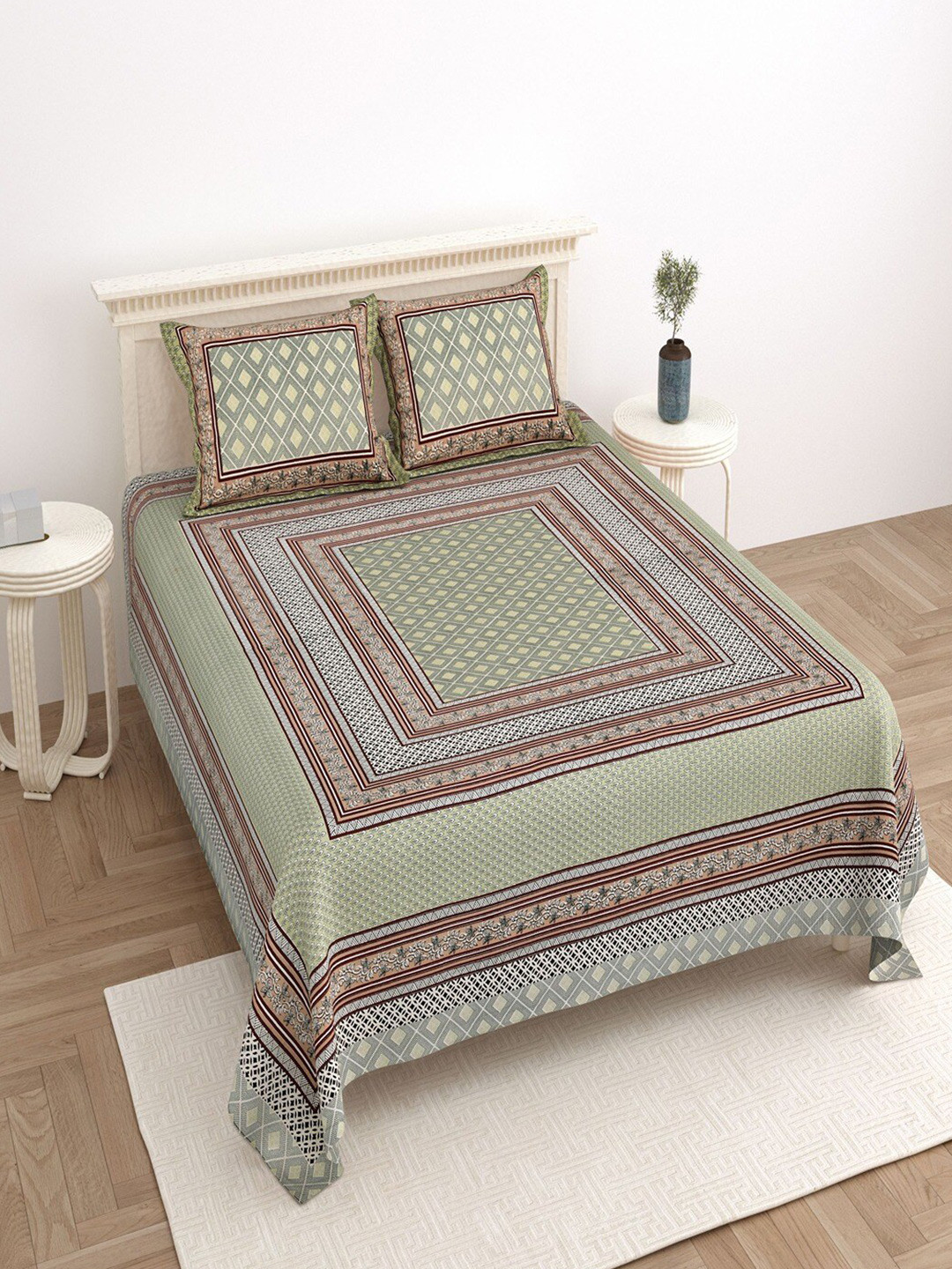

Bombay Spreads Green & Brown Geometric Cotton 180 TC King Bedsheet with 2 Pillow Covers