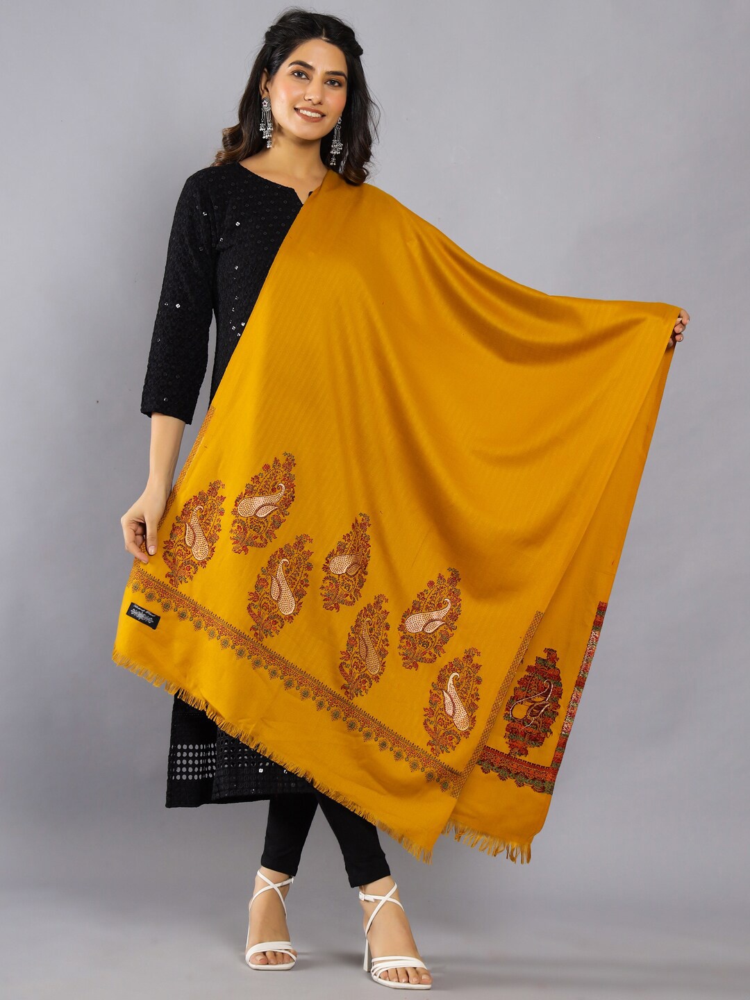 

HANDICRAFT PALACE Paisley Woven Design Woollen Shawl, Yellow