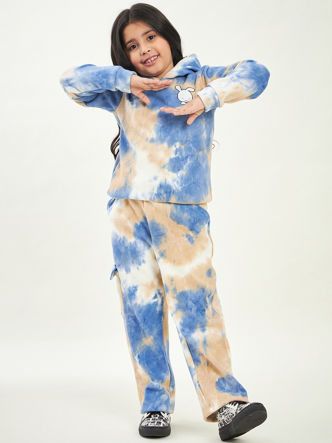 

Stylo Bug Girls Tie & Dyed T-shirt With Trousers, Blue