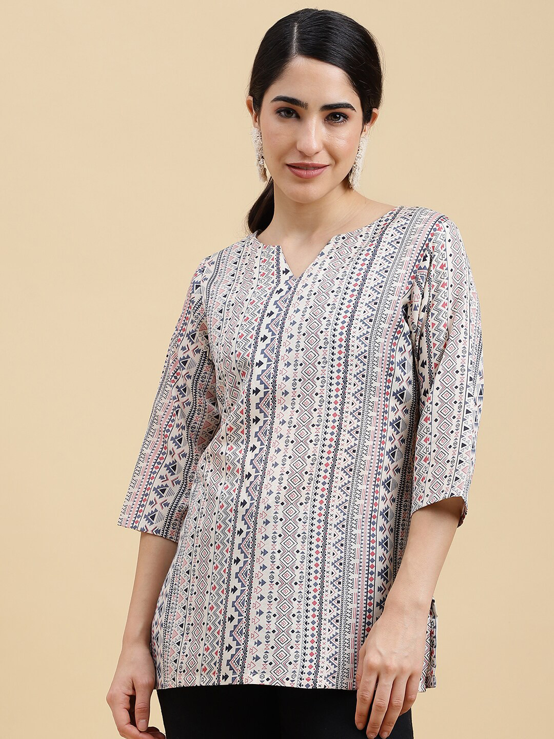 

Colors of Earth Geometric Printed Straight Kurti, Grey