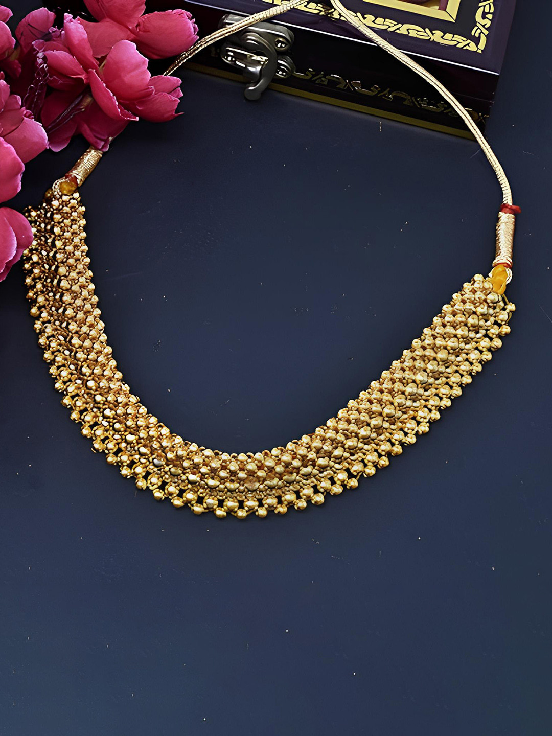 

KARISHMA KREATIONS Gold Plated Minimal Necklace