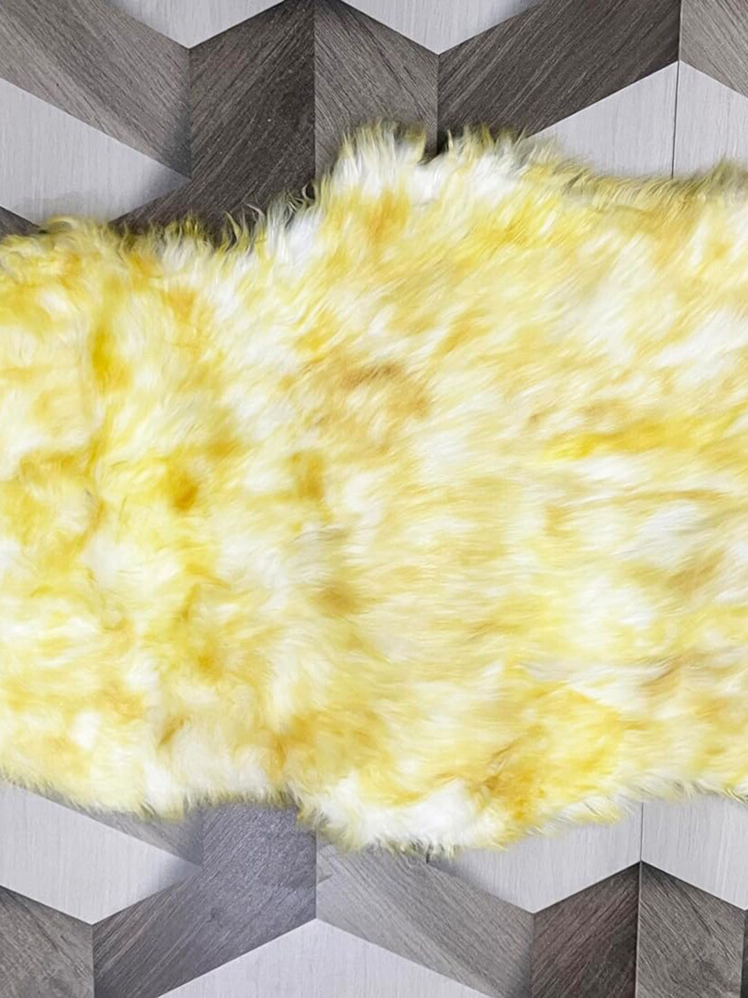 

HOUSE OF QUIRK Yellow Linen Fur Rug Floor Mat