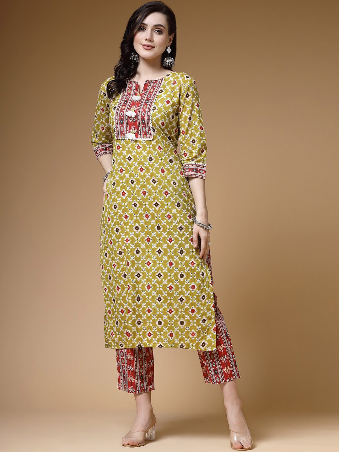 

Indibelle Ethnic Motif Printed Regular Pure Cotton Straight Kurta with Trousers, Lime green