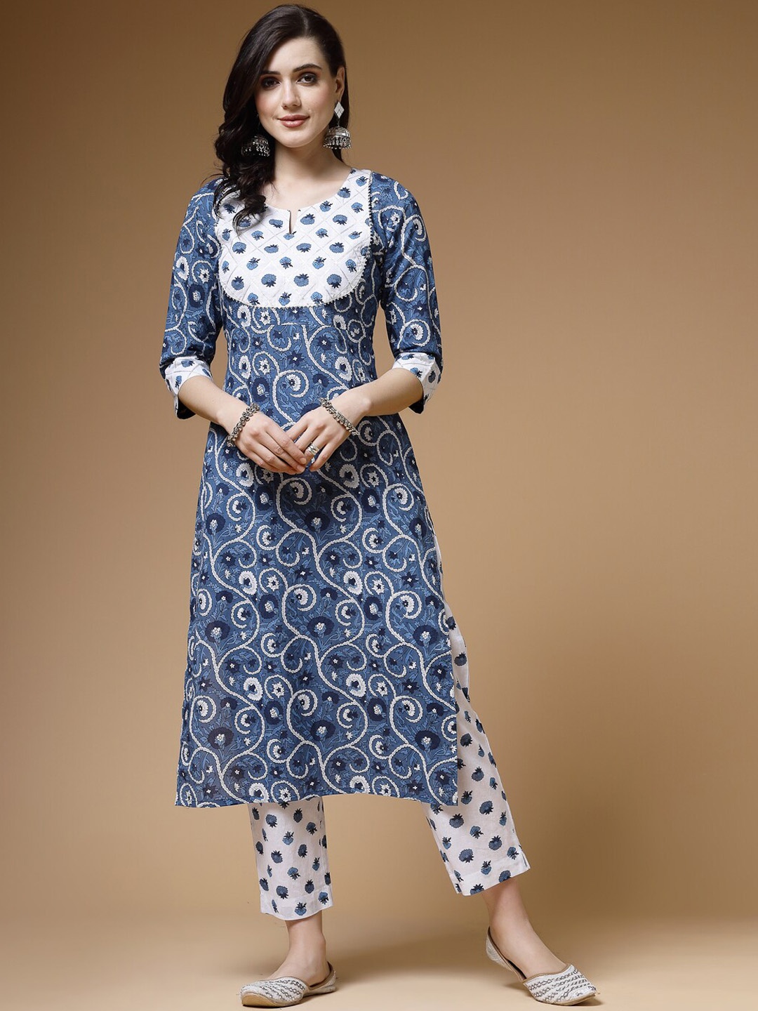 

Indibelle Floral Printed Regular Gotta Patti Pure Cotton Straight Kurta with Trousers, Navy blue