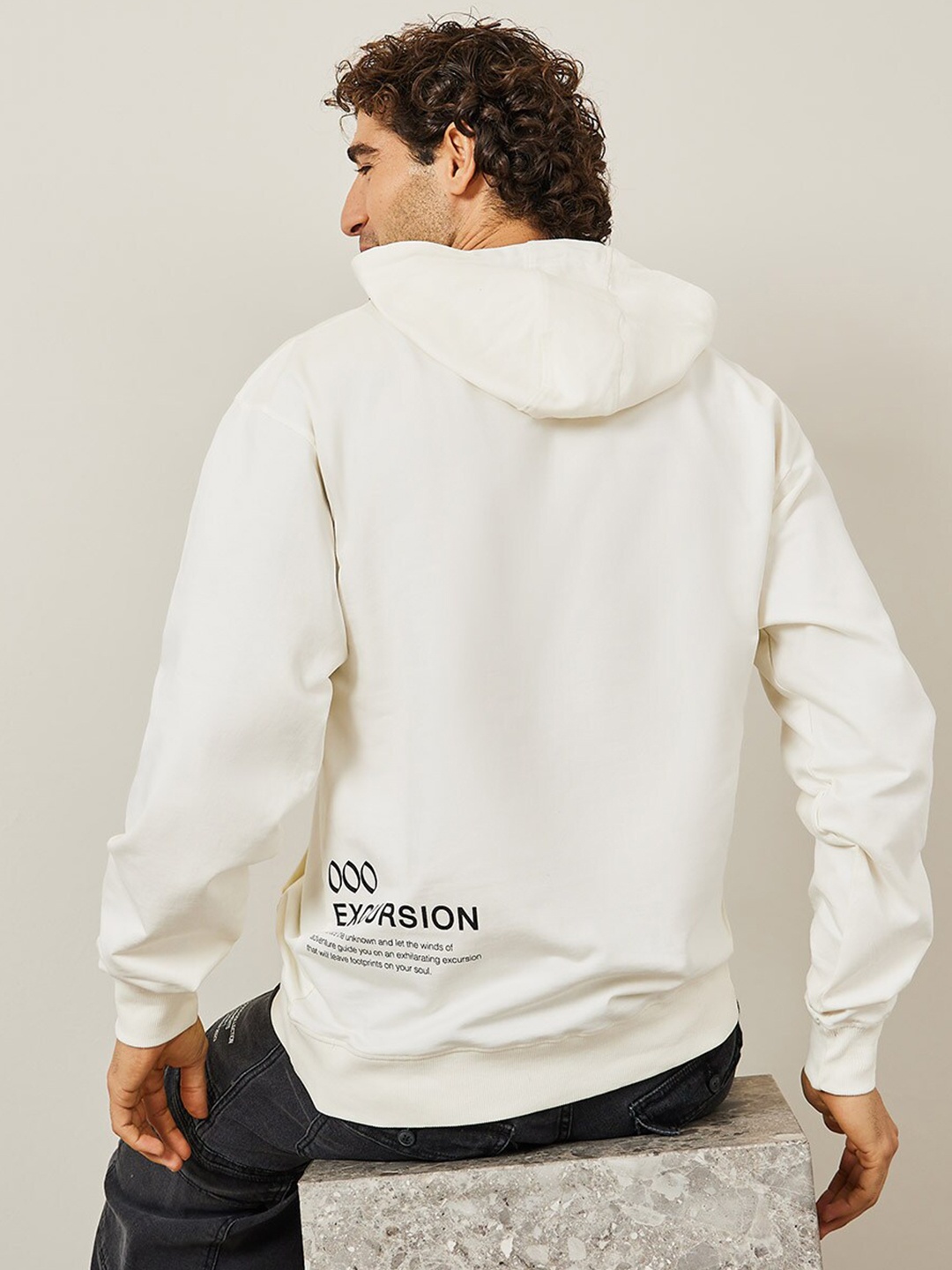 

Styli Cream-Coloured Typography Printed Hooded Cotton Pullover Relaxed Fit Sweatshirt