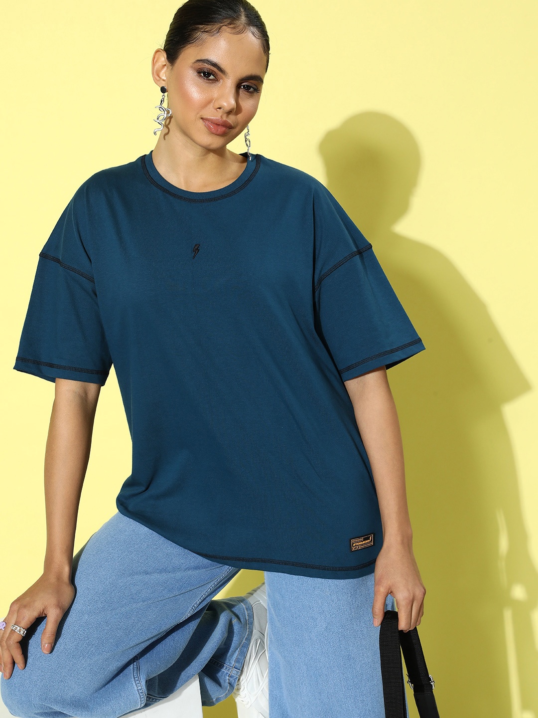 

Stormborn Women Solid Drop-Shoulder Sleeves Oversized T-shirt, Blue