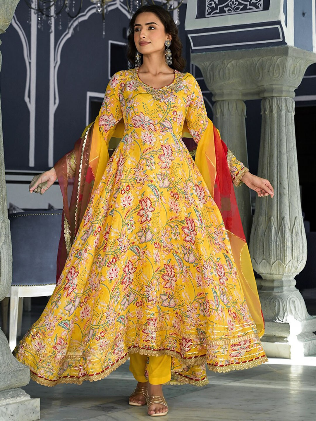 

Divena Floral Printed Anarkali Kurta With Trousers & Dupatta, Yellow