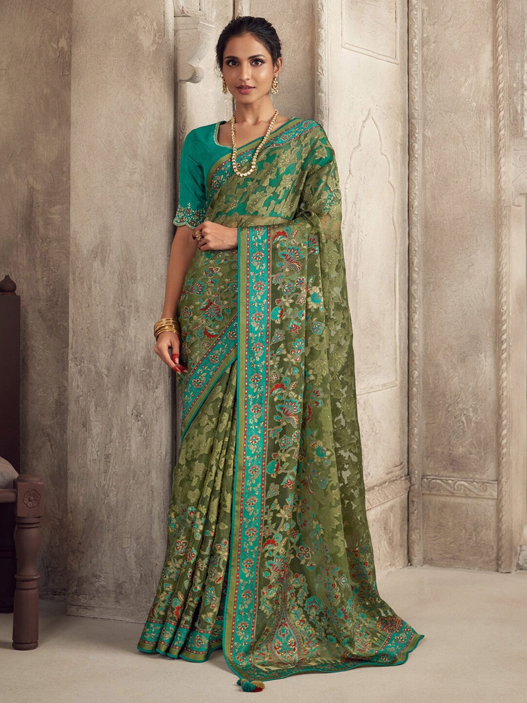 

Mitera Floral Printed Brasso Saree, Olive