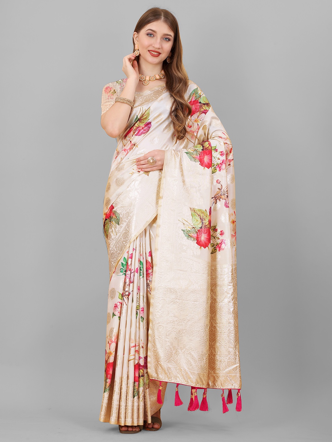 

YAVIRA SILK Floral Woven Design Zari Pure Silk Banarasi Saree, Cream