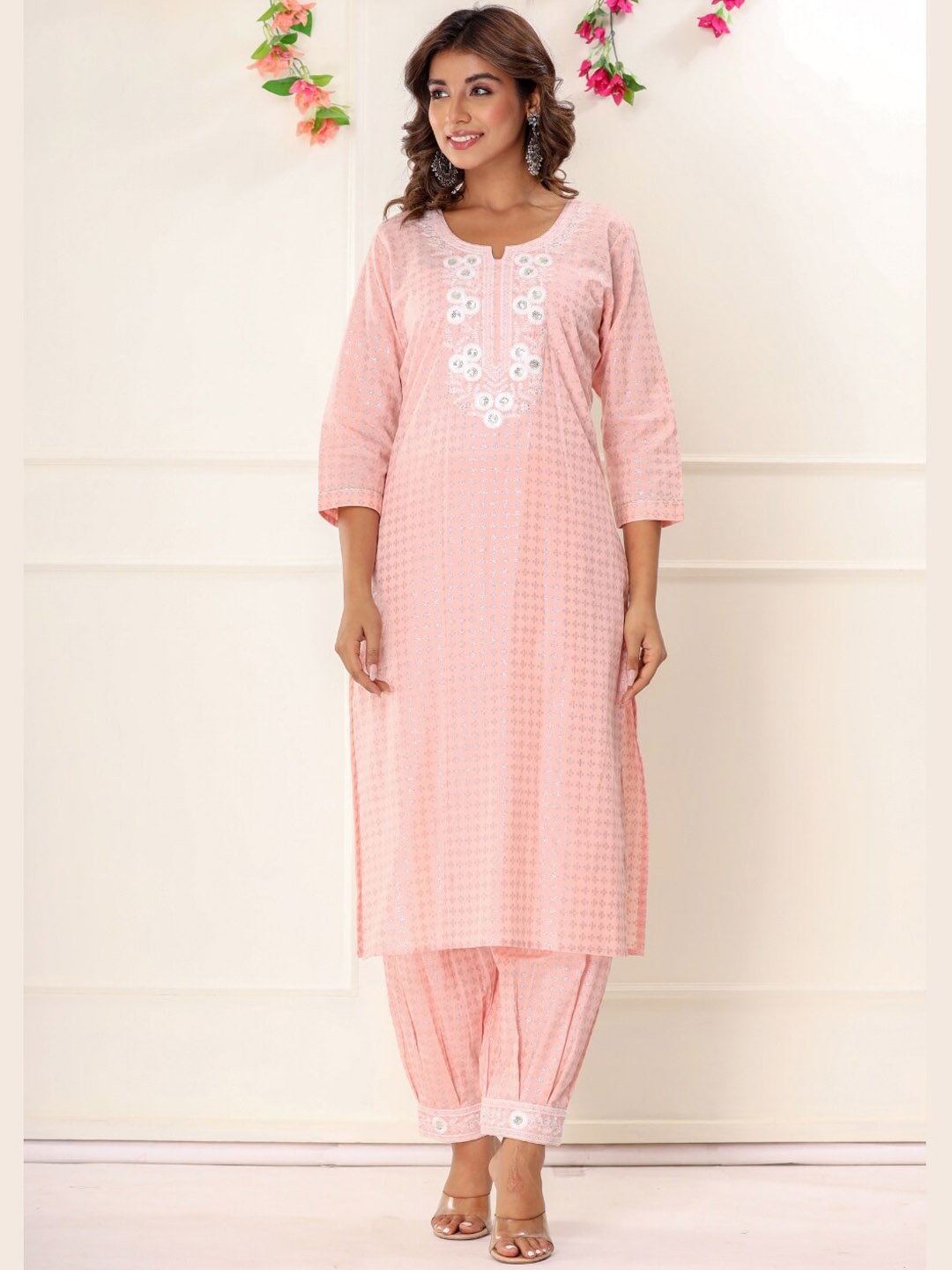 

VEDANA Ethnic Motifs Printed Thread Work Pure Cotton Straight Kurta with Salwar, Pink