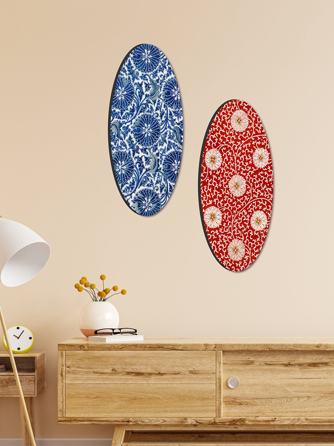 

SAF 2 Pcs Blue & Red Oval Shaped Floral Theme Wooden Wall Hangings