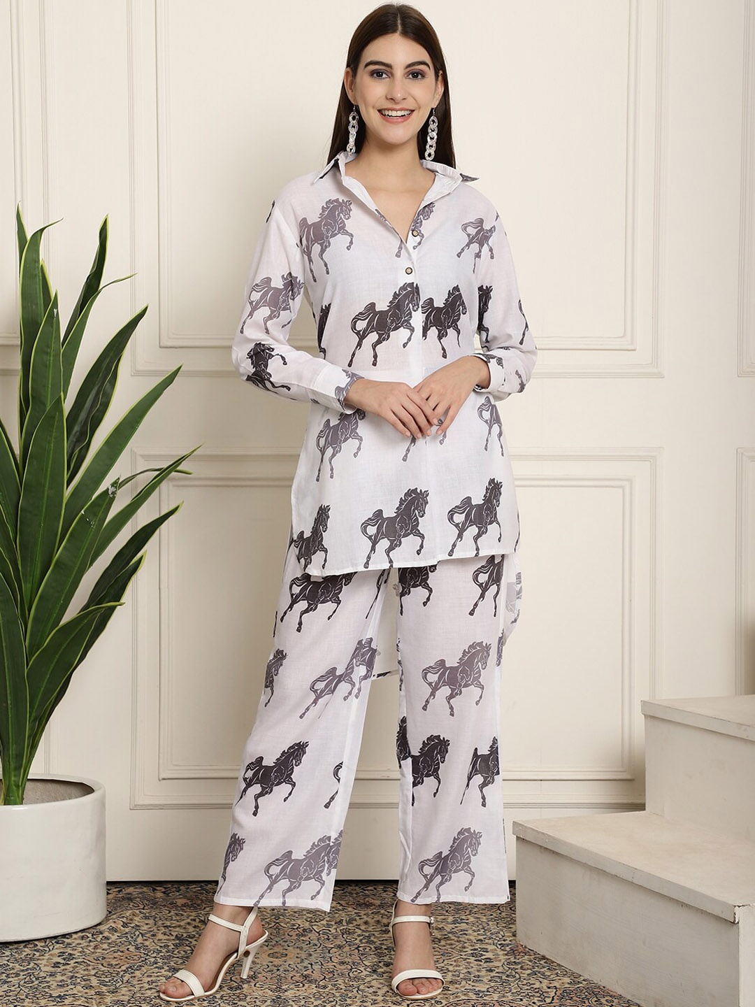 

Aawari Horse Printed Cotton Top & Trousers, White
