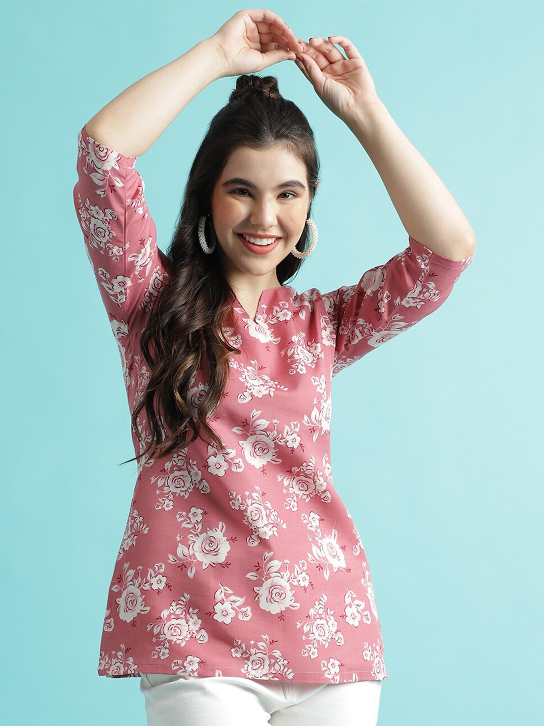 

Colors of Earth Floral Printed Straight Kurti, Pink