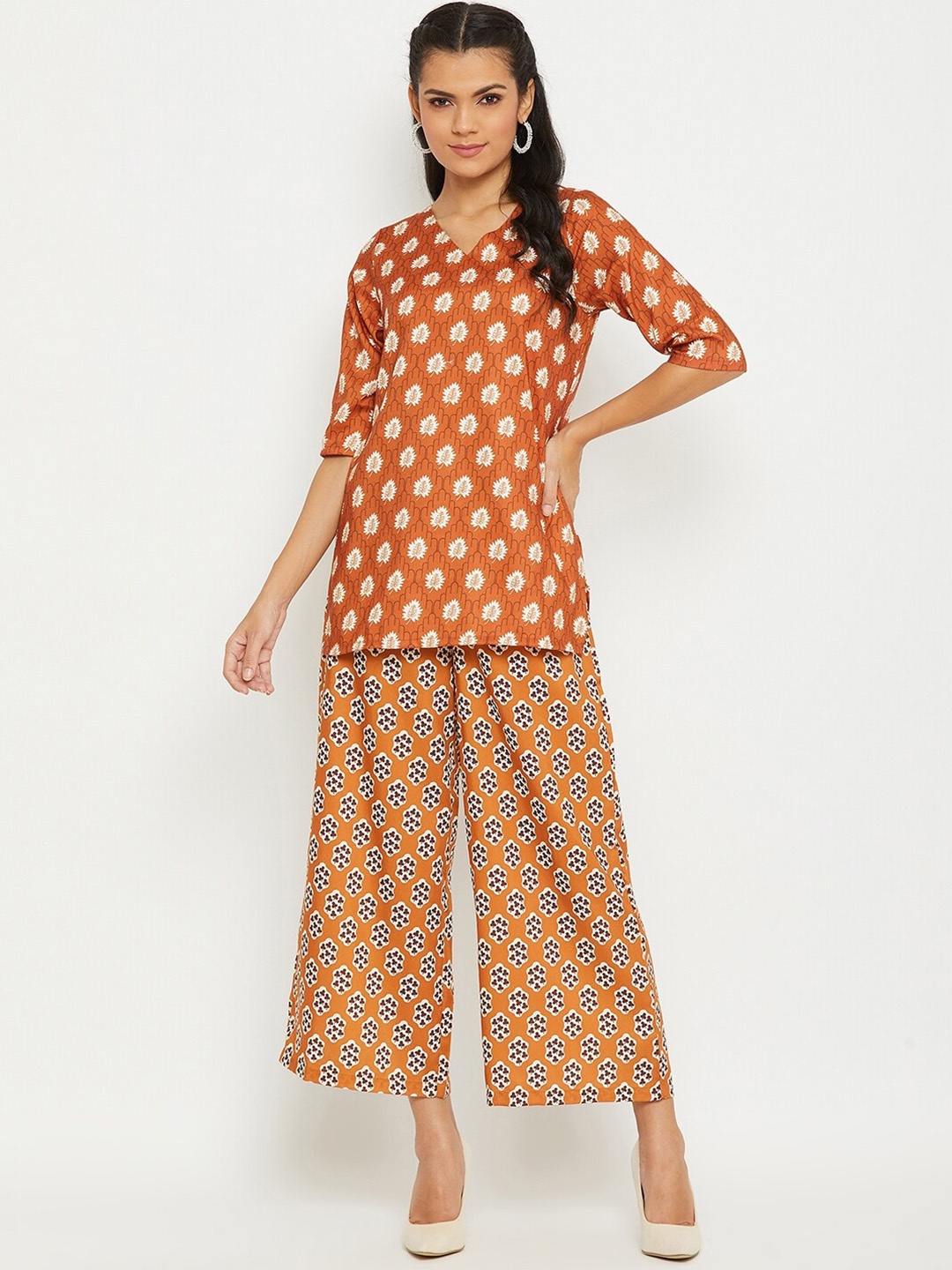 

PANIT Floral Printed Regular Kurti with Palazzos, Brown