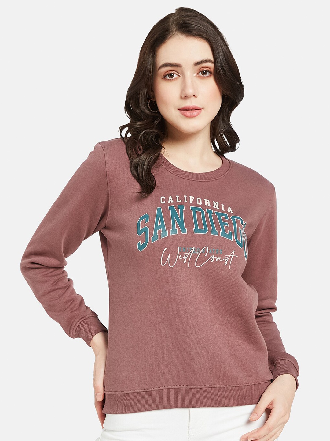 

METTLE Typography Printed Fleece Pullover, Brown