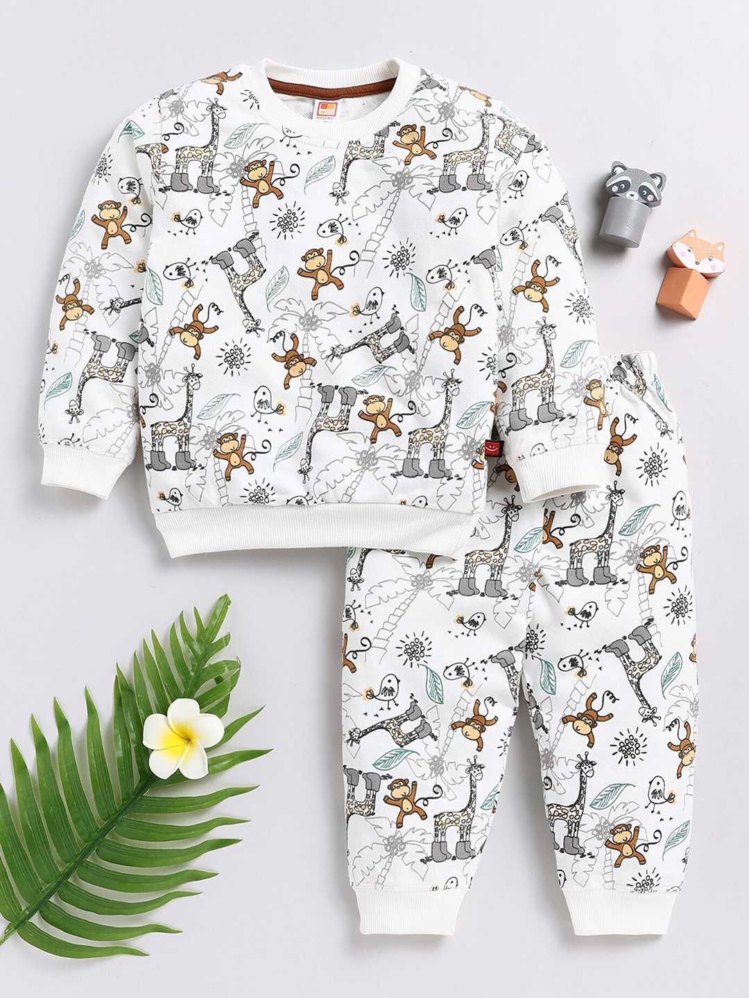 

Toonyport Boys Printed Round Neck Long Sleeve Sweatshirt With Trousers, White