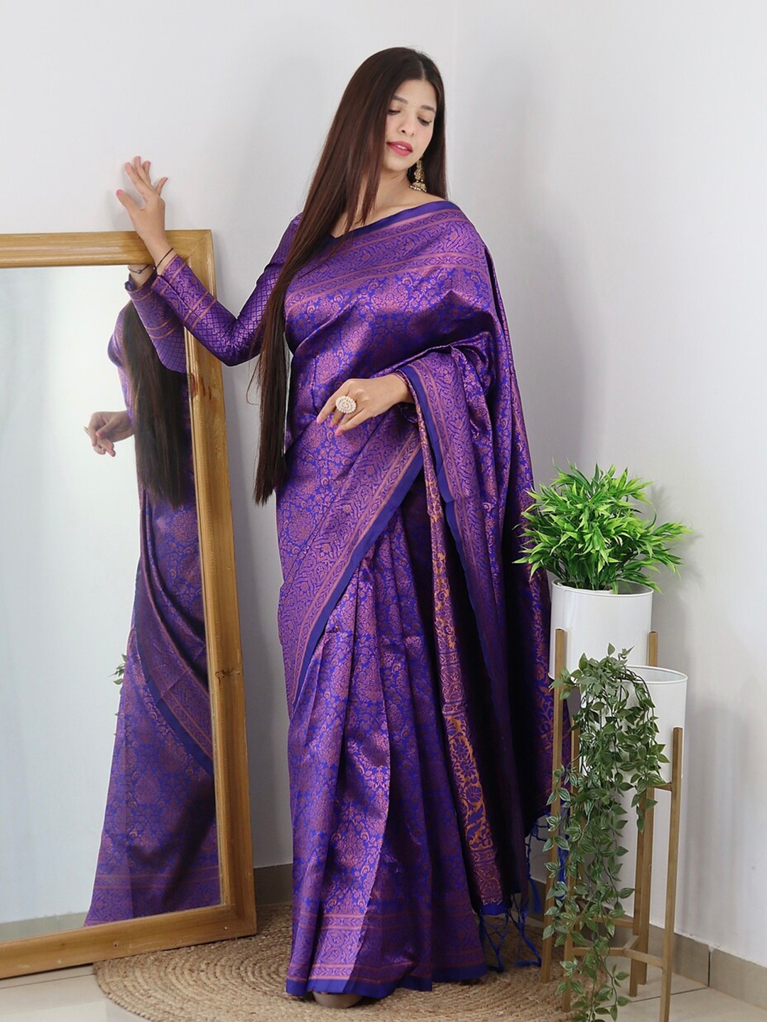 

ALMAARI FASHION Ethnic Motifs Woven Design Zari Pure Silk Kanjeevaram Saree, Blue
