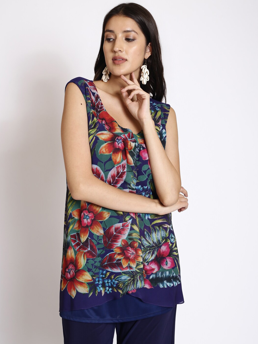 

250 DESIGNS Floral Printed Scoop Neck Sleeveless Longline Georgette Top, Blue