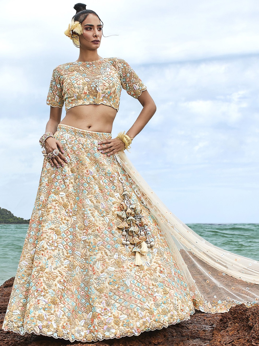 

panchhi Embroidered Sequinned Semi-Stitched Lehenga & Unstitched Blouse With Dupatta, Cream