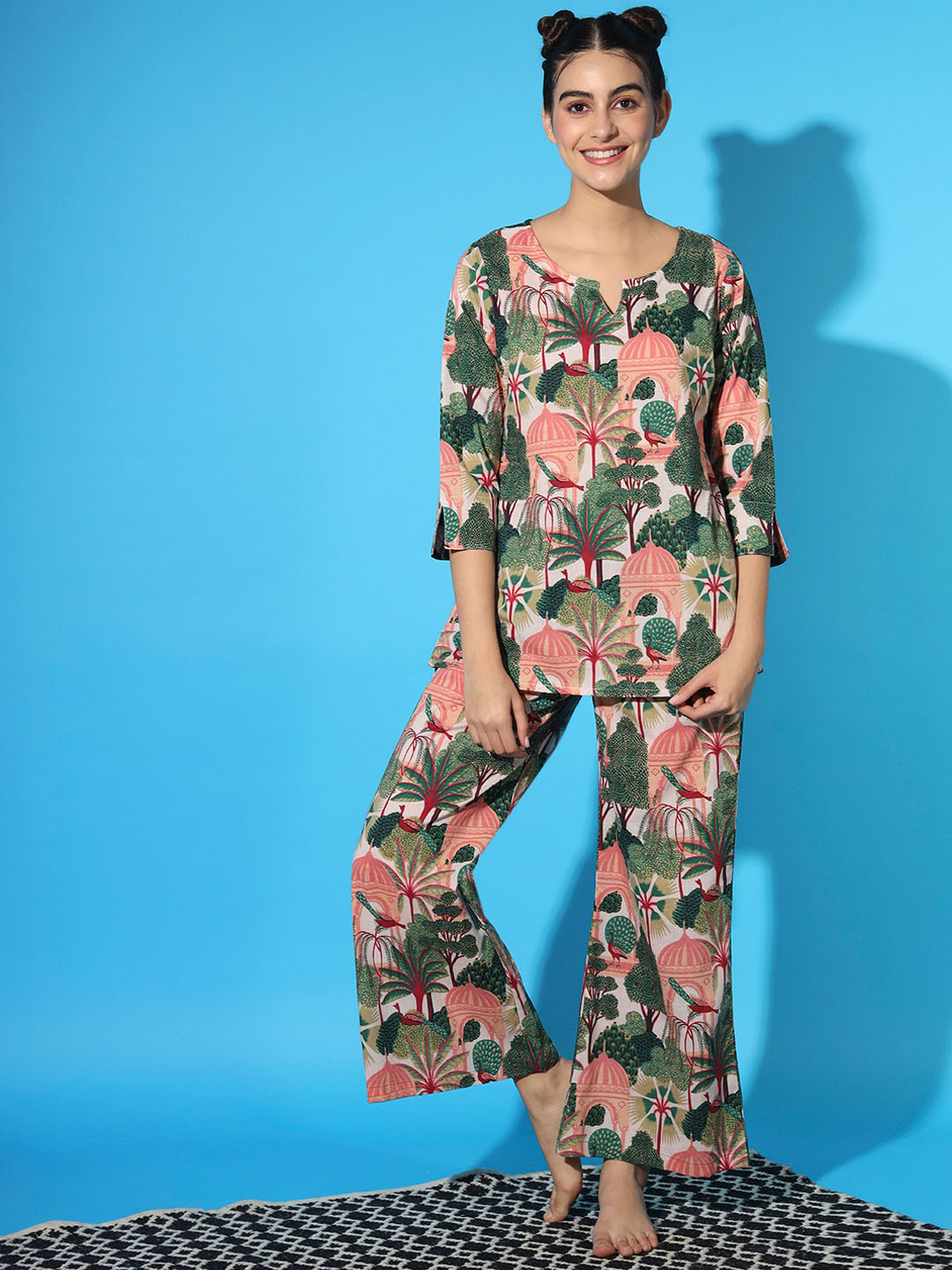 

ETC Green & White Tropical Printed Pure Cotton Night Suit
