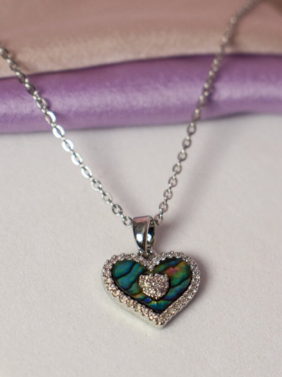 

SALTY Silver-Plated Heart Shaped Pendant With Chain