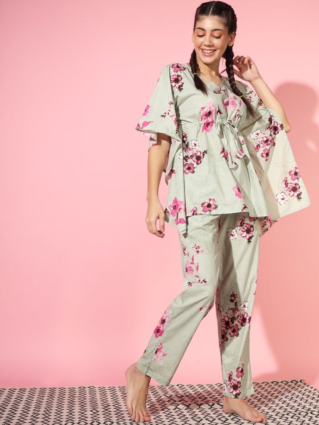 

ETC Floral Printed Pure Cotton Night Suit, Beige